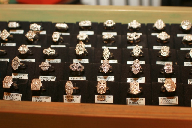 Fotogalerie - Šperky - Starožitné prsteny - prodej starožitností
