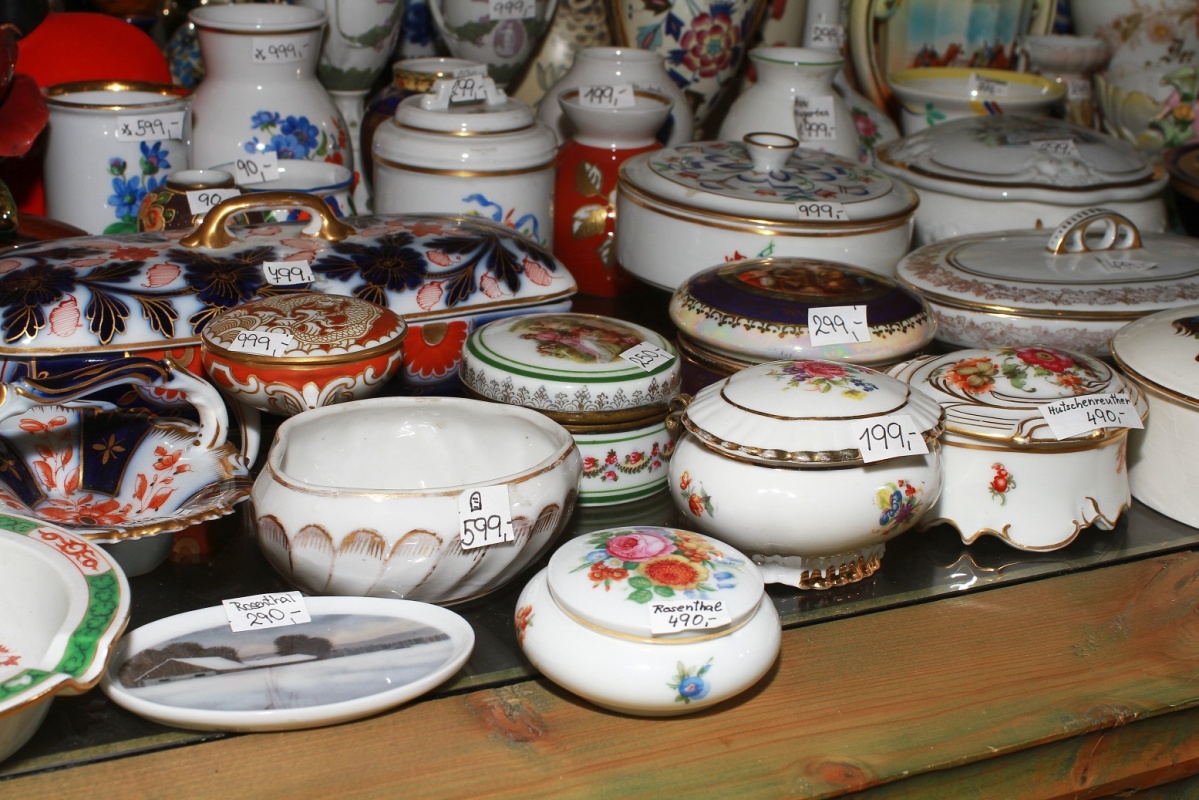 Fotogalerie - Porcelán - Starožitný porcelán - prodej starožitností